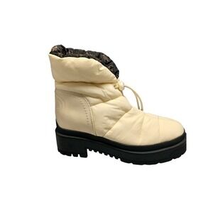 Guess‎ Winter Ankle Snow Boots Womens Size 5.5 Cream Puffer Round Toe Pull On